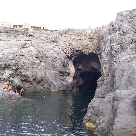 Il Lentischio Hotell Cala Sapone Exteriör bild