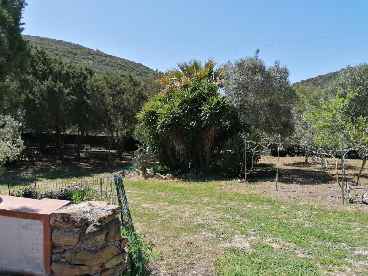 Il Lentischio Hotell Cala Sapone Exteriör bild