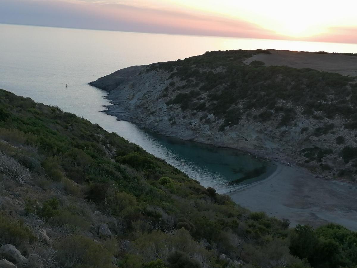 Il Lentischio Hotell Cala Sapone Exteriör bild