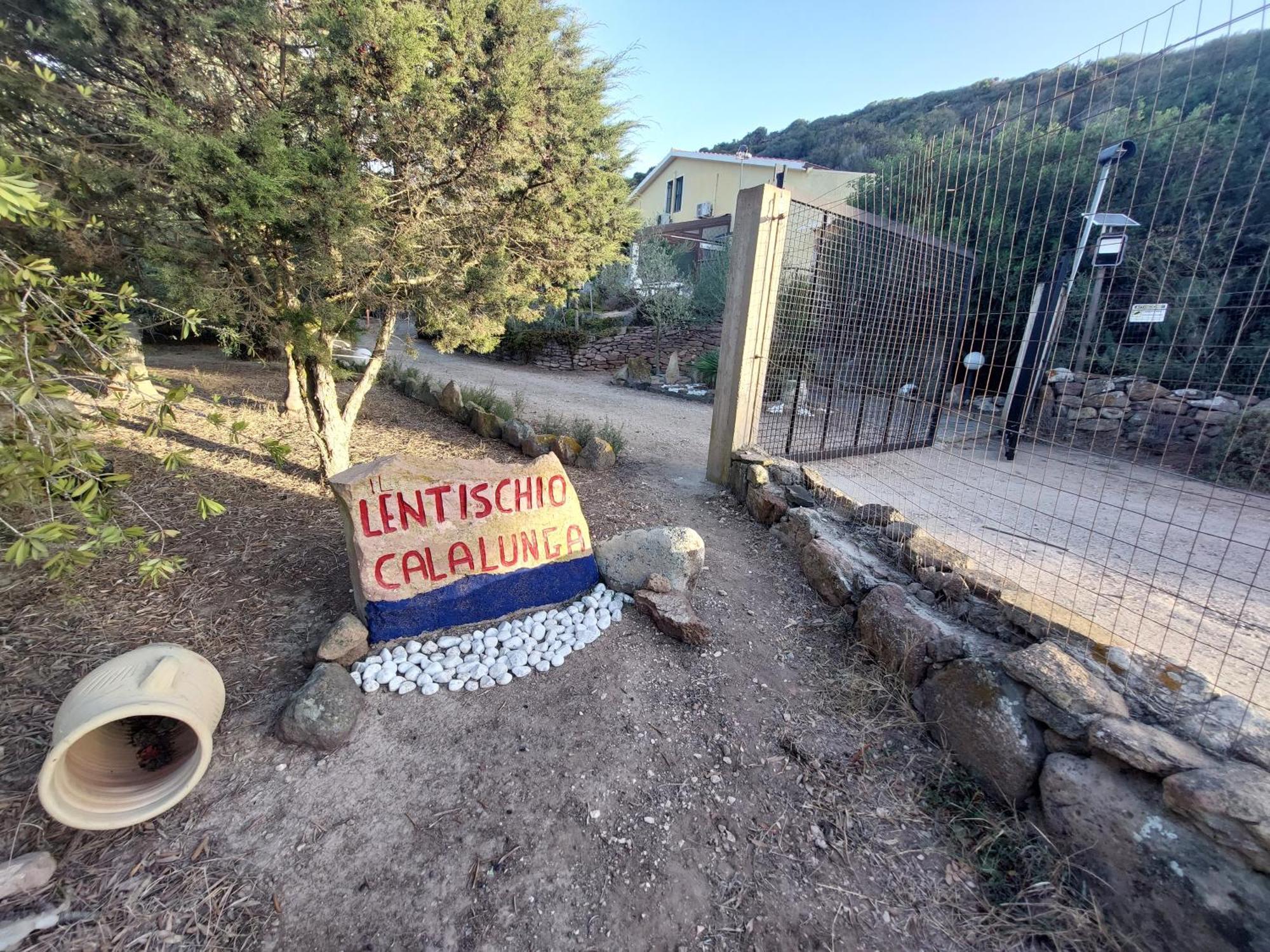 Il Lentischio Hotell Cala Sapone Exteriör bild